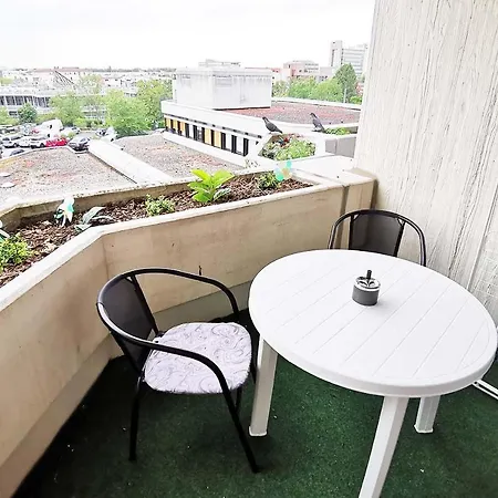 Da01 - Gemuetliches 1-zimmer-apartment Mit Balkon In