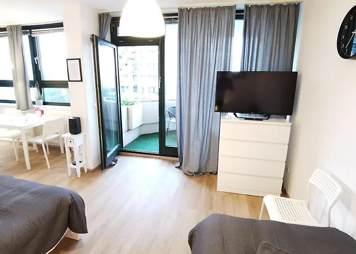 Διαμέρισμα Da01 - Gemuetliches 1-zimmer-apartment Mit Balkon In *